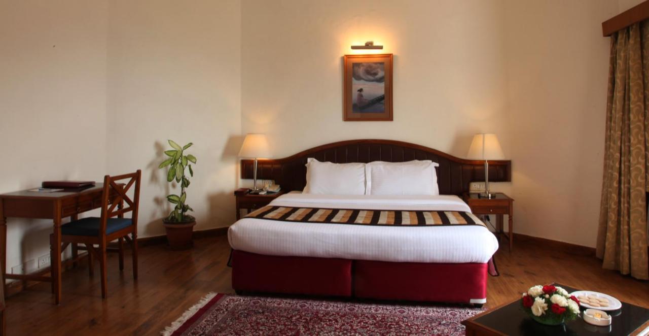 Timber Trail Base Resort - At The Foothills Of Adventure Parwanoo Экстерьер фото